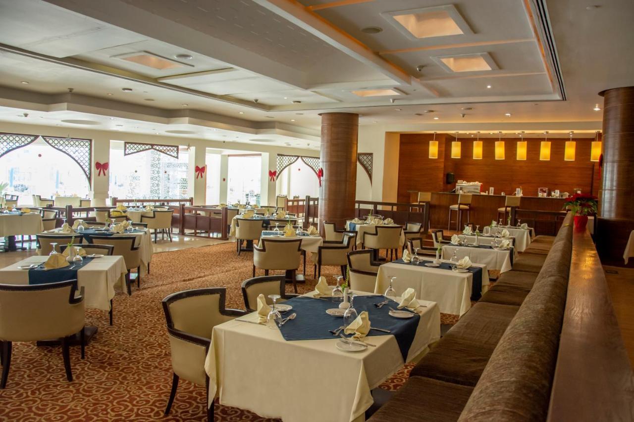 Helnan Dream Hotel And Conference Center 6th of October City Екстериор снимка The restaurant