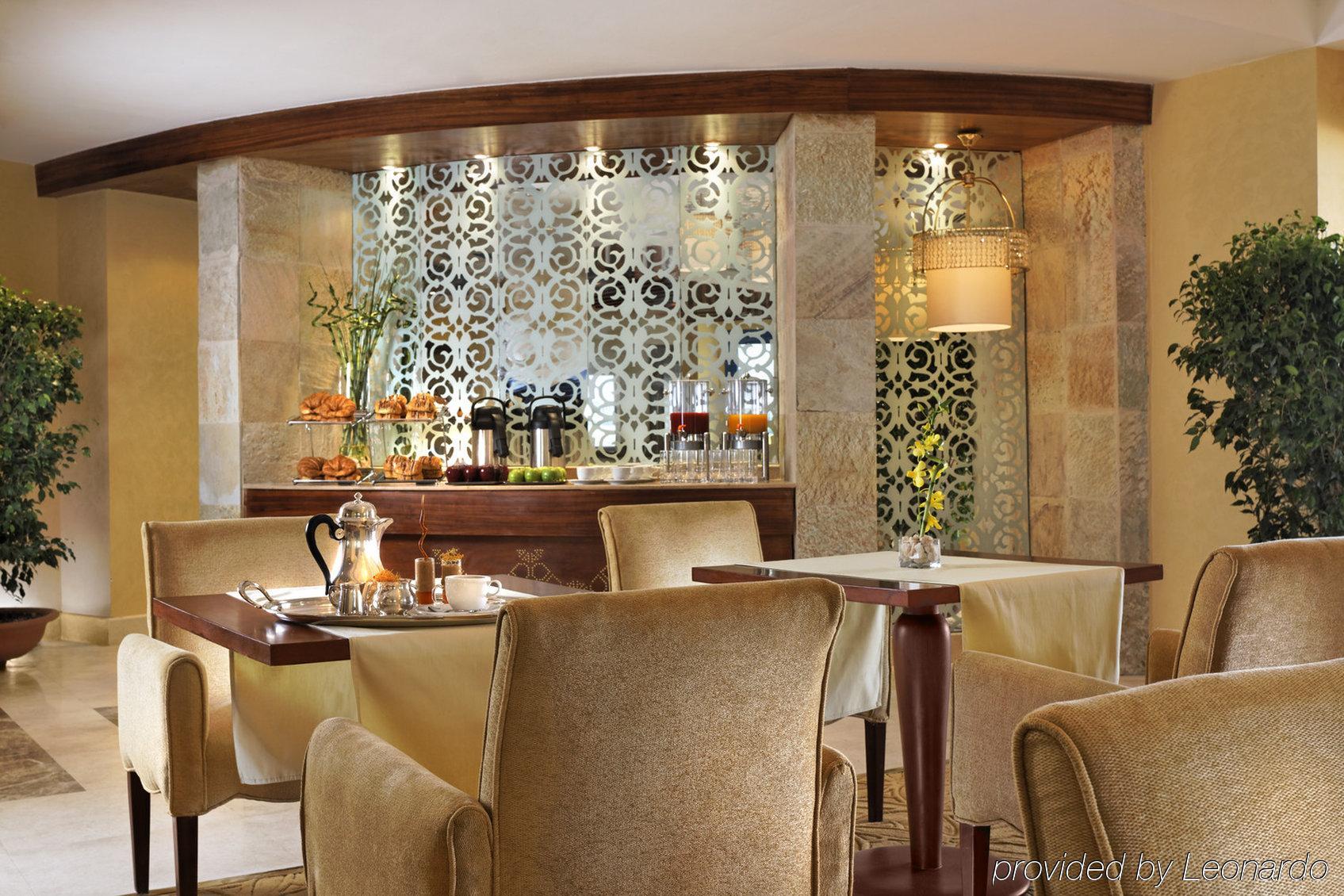 Helnan Dream Hotel And Conference Center 6th of October City Екстериор снимка The interior of the hotel